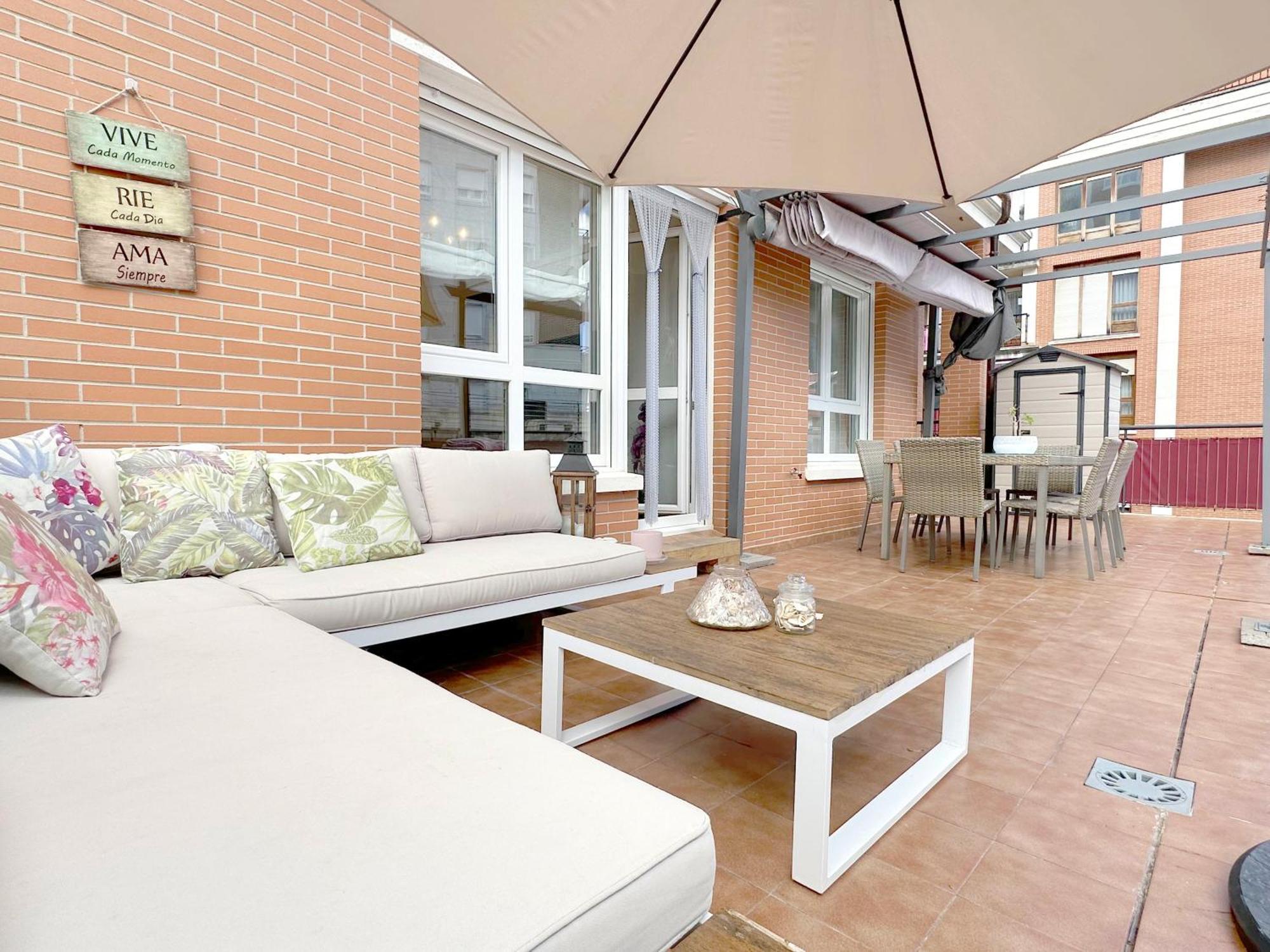 Appartamento Apartamento Con Gran Terraza En El Centro Castro Urdiales Esterno foto