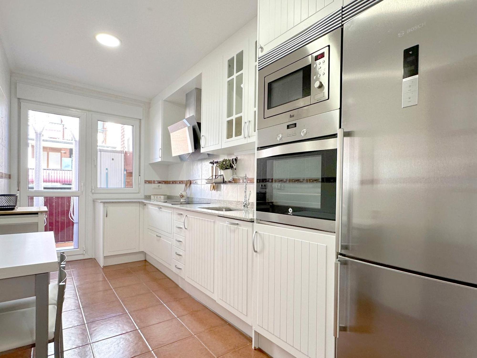 Appartamento Apartamento Con Gran Terraza En El Centro Castro Urdiales Esterno foto